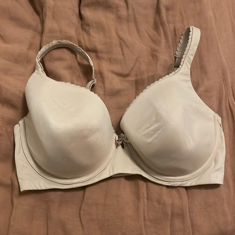Victoria’s Secret Body by Victoria Demi in light nude
